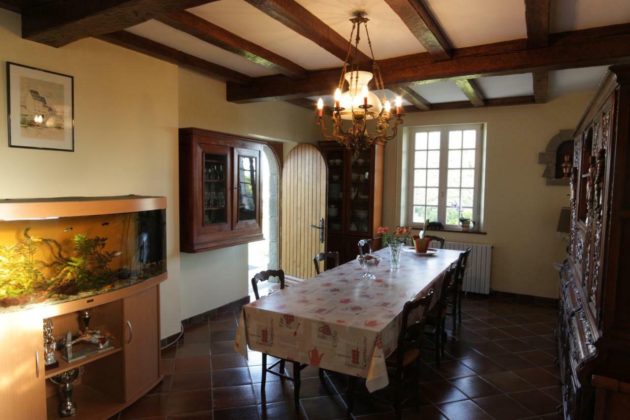 La Demeure Du Castel Bed & Breakfast Rospez Exterior photo